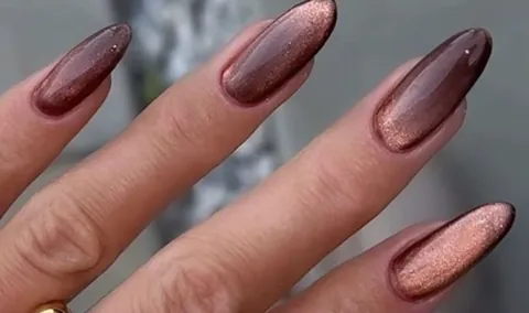 Magnetic cat-eye polish